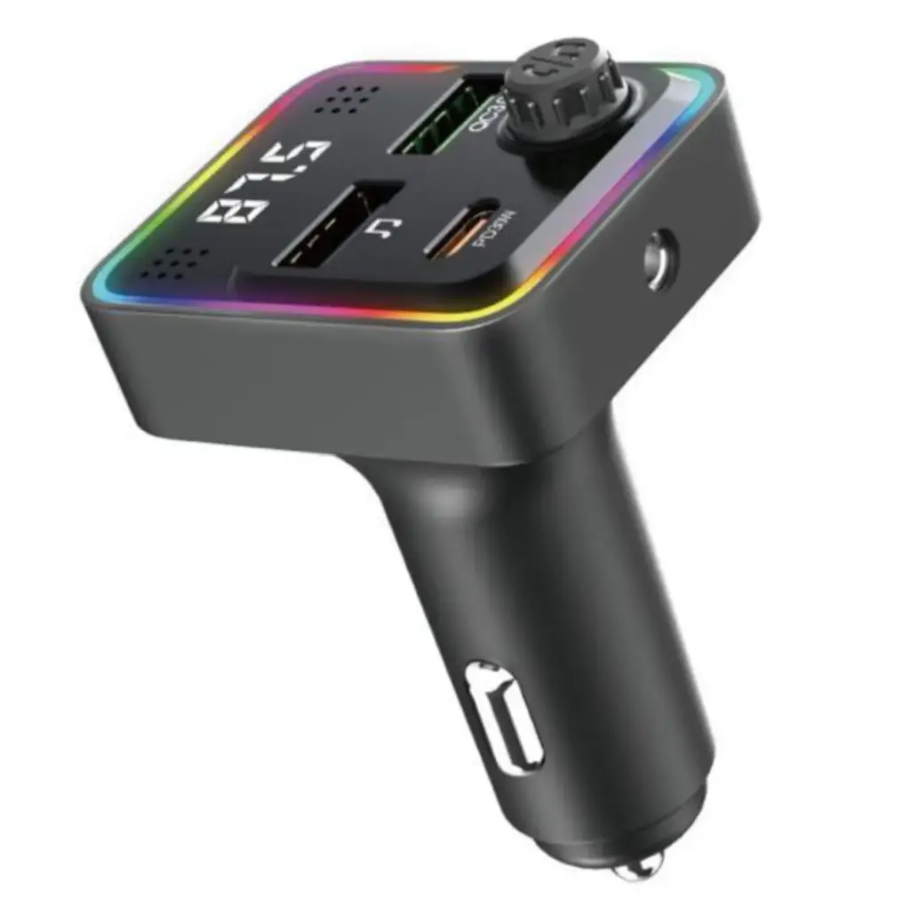 GMM01 Car Charger 30W Type-C, 2USB-A Output